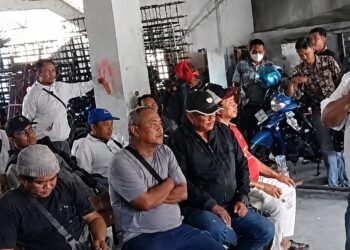 Pedagang Pasar Surabaya Minta Wali Kota Eri Evaluasi Direksi PT Pasar Surya