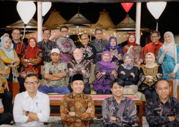 Ramah tamah dengan Rektor dan Dekan Olimpiade Vokasi Indonesia (OLIVIA ) XI 2026, Gubernur Khofifah: Jawa Timur siap jadi pusat lengembangan Vokasi Nasional