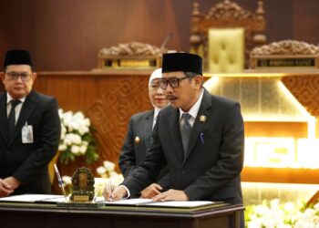 DPRD Jatim dan Gubernur Khofifah sepakati KUA-PPAS APBD Jatim 2027
