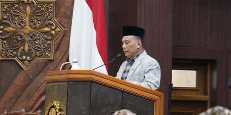 Fraksi Golkar DPRD Jatim soroti rendahnya penyerapan Belanja Modal dan minta pencairan tunjangan Guru dalam Raperda P-APBD 2026