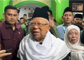 Ziarah Makam KH Wahab Chasbullah, Ma’ruf Amin minta Muktamar NU berjalan kondusif dan demokratis
