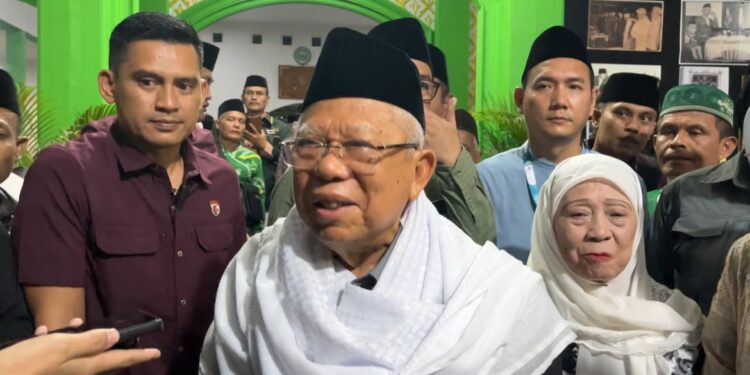 Ziarah Makam KH Wahab Chasbullah, Ma’ruf Amin minta Muktamar NU berjalan kondusif dan demokratis