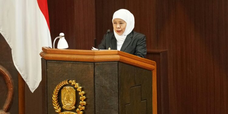 Khofifah alokasikan bantuan pendidikan 50 Ribu siswa prasejahtera di Raperda P-APBD 2026