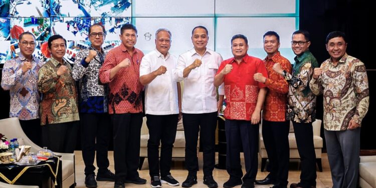 Wajah Baru Direksi Perumda Surya Sembada, Fokus Percepat Layanan dan Respons Aduan
