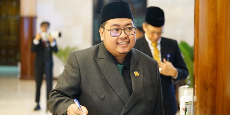 Diminati masyarakat, politisi Fraksi PKB DPRD Jatim ini dorong perluasan rute dan penambahan armada Trans Jatim