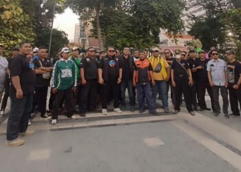 ARSAS Desak Penegakan Aturan Parkir, Usulkan Parkir Gratis Ojol di Surabaya