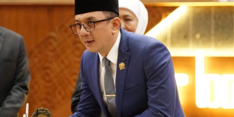 Dugaan pungutan uang sekolah di SMKN 1 Mojoagung mencuat, Deni Wicaksono minta Dindik Jatim evaluasi