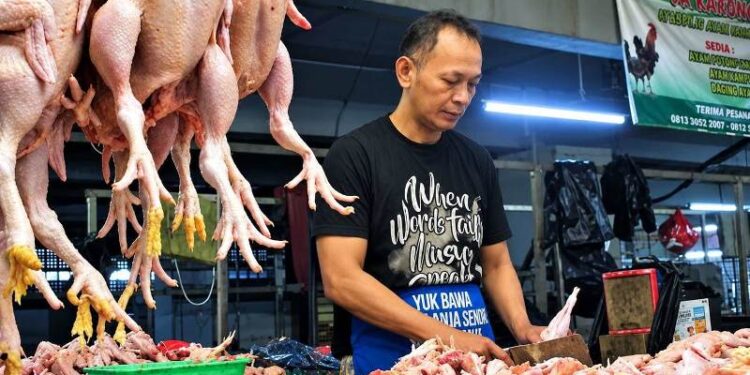 Harga Ayam, Cabai dan Beras Naik, Inflasi Jatim Tembus 3,32 Persen