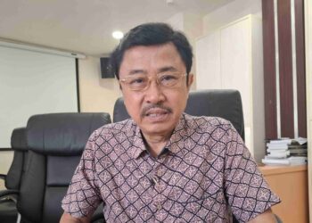 Baktiono Sentil Bank Jatim, CSR Dipertanyakan saat Ijazah Siswa Surabaya Masih Tertahan