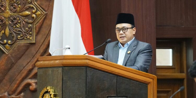 Raperda Transportasi, Fraksi Demokrat DPRD Jatim dorong kepastian hukum Trans Jatim dan Feeder