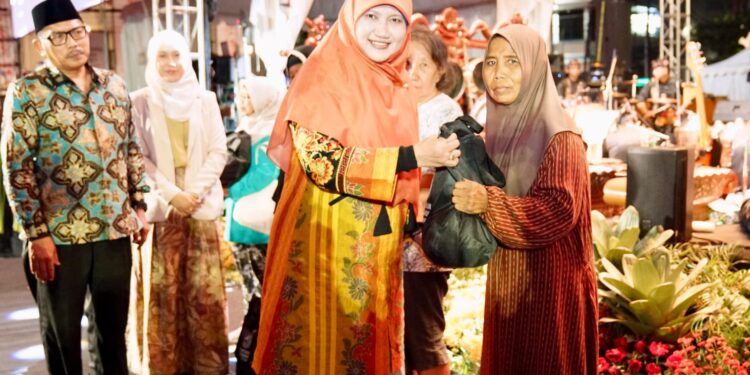 Gelaran wayang kulit di DPRD Jatim dihadiri ribuan masyarakat, Lilik Hendarwati dorong optimalisasi ekosistem ekonomi kreatif