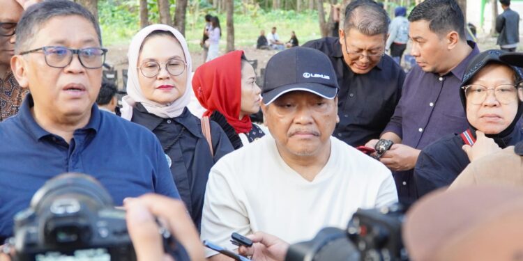 Mangrove hingga Sampah Disulap Jadi Cuan, Warga Pesisir Teluk Asmara Didorong Punya Penghasilan Baru